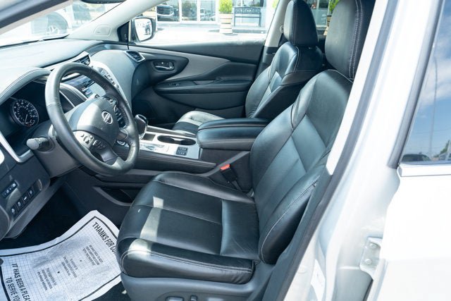 Used 2023 Nissan Murano SL w/ SL Moonroof Package FWD image 17