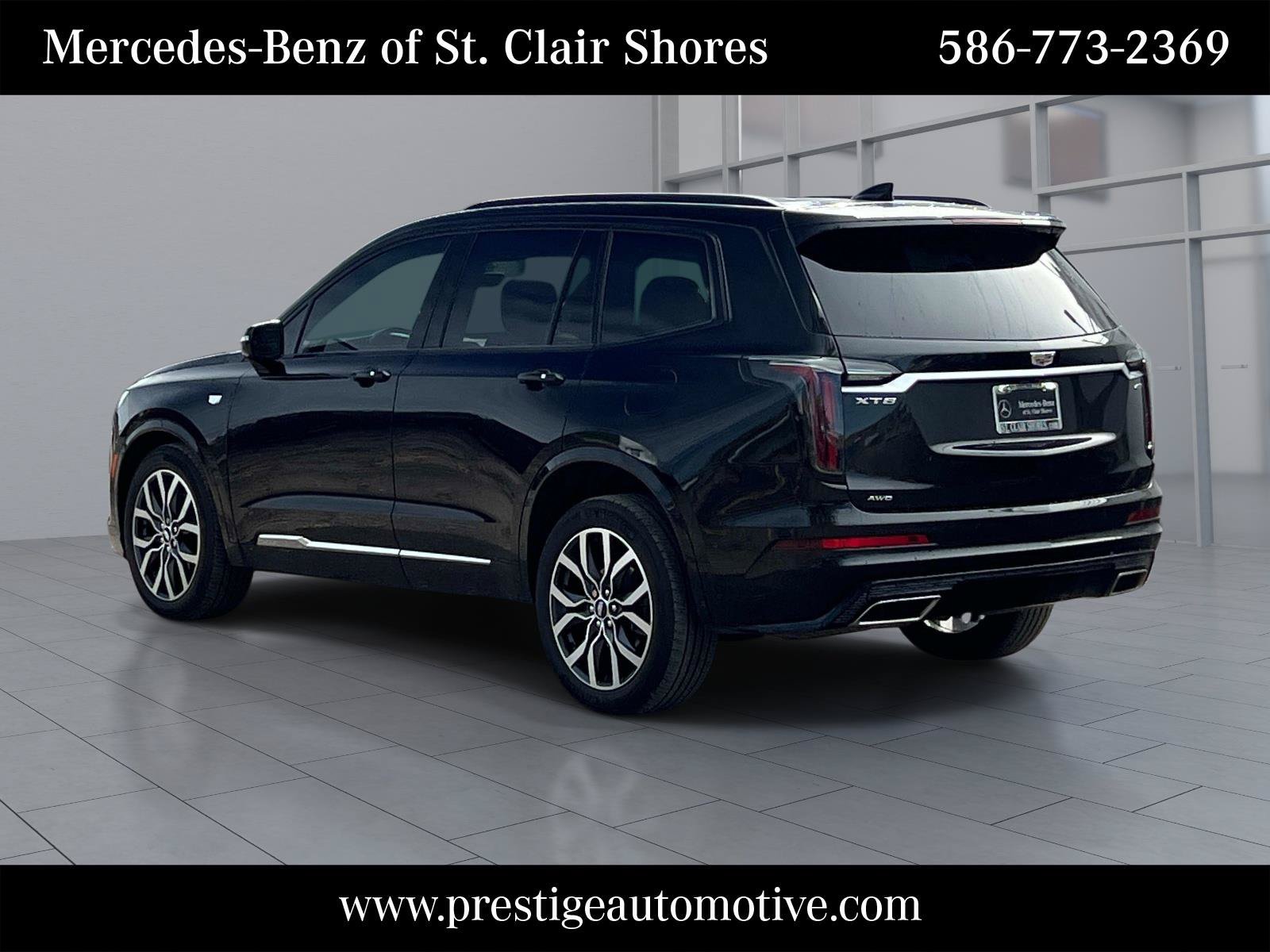 Used 2021 Cadillac XT6 Sport w/ Platinum Package AWD/4WD image 3