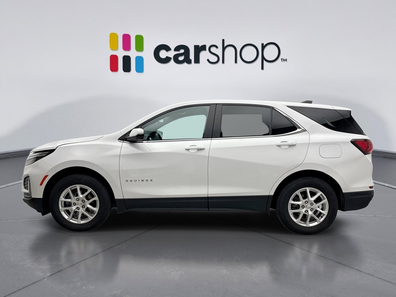 Used 2022 Chevrolet Equinox LT image 2