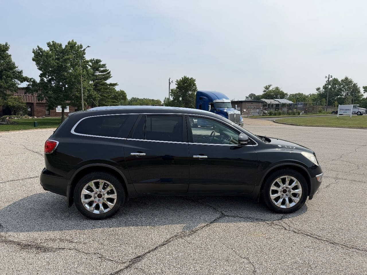 Used 2012 Buick Enclave Premium w/ Trailering Provision Package AWD/4WD image 5