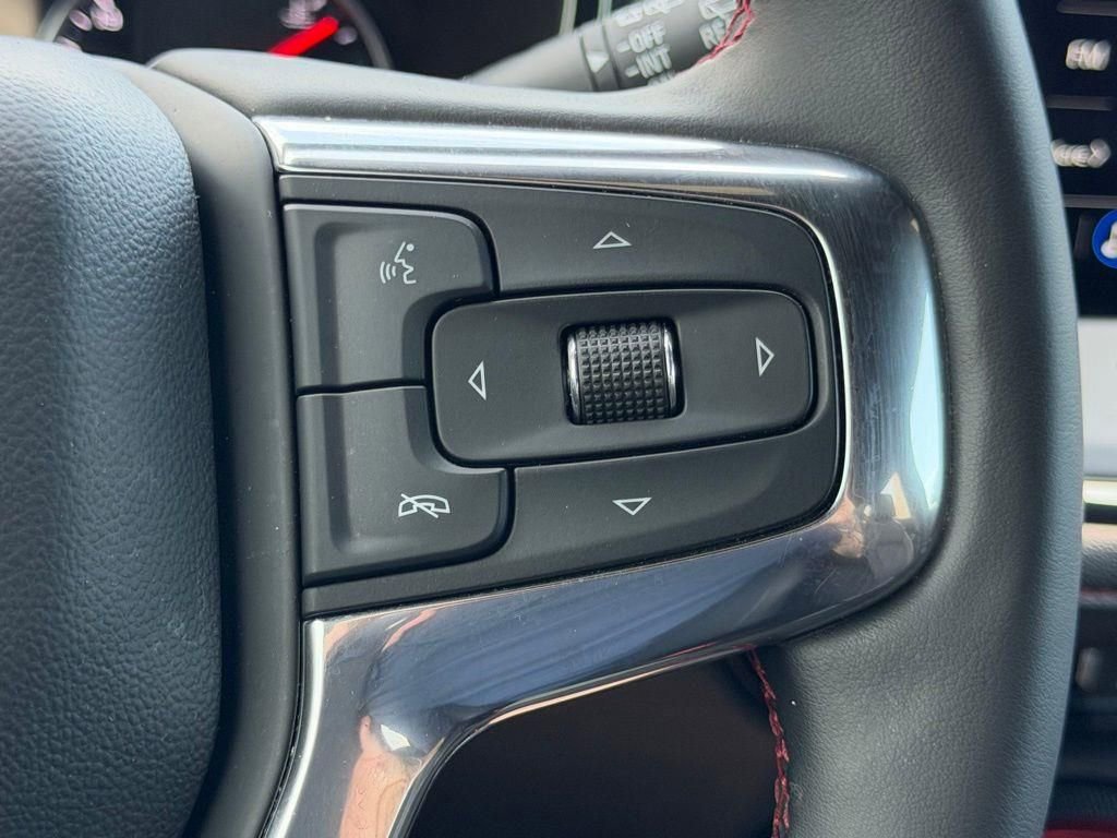 Used 2023 Chevrolet Blazer RS image 20