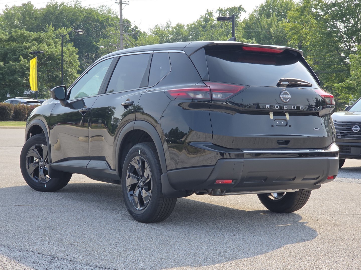 New 2026 Nissan Rogue SV w/ Cold Weather Package AWD/4WD image 17
