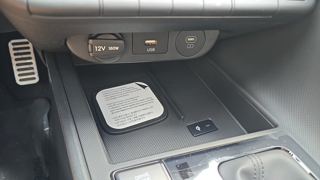 New 2026 Hyundai Elantra SEL Sport Premium FWD image 31