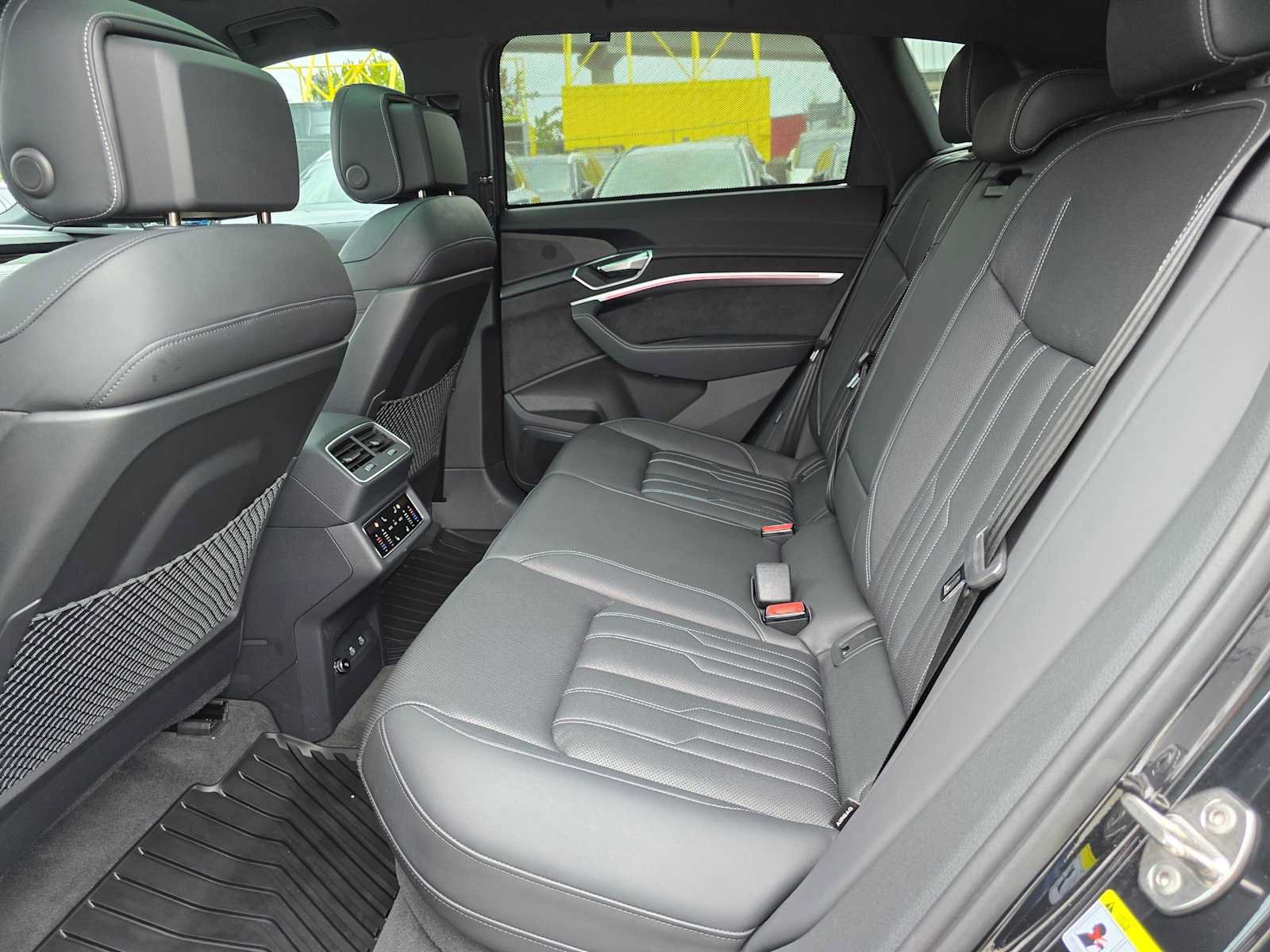 Used 2023 Audi e-tron S Premium Plus AWD/4WD image 15