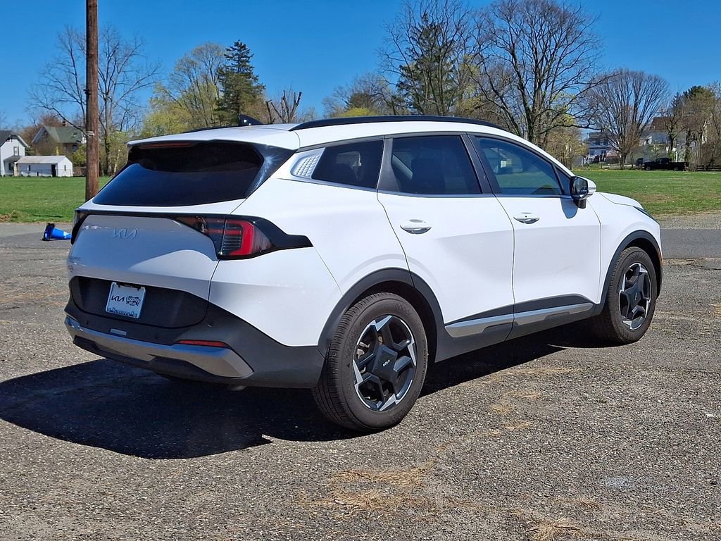 Certified 2026 Kia Sportage EX w/ EX Panorama Roof Package image 7