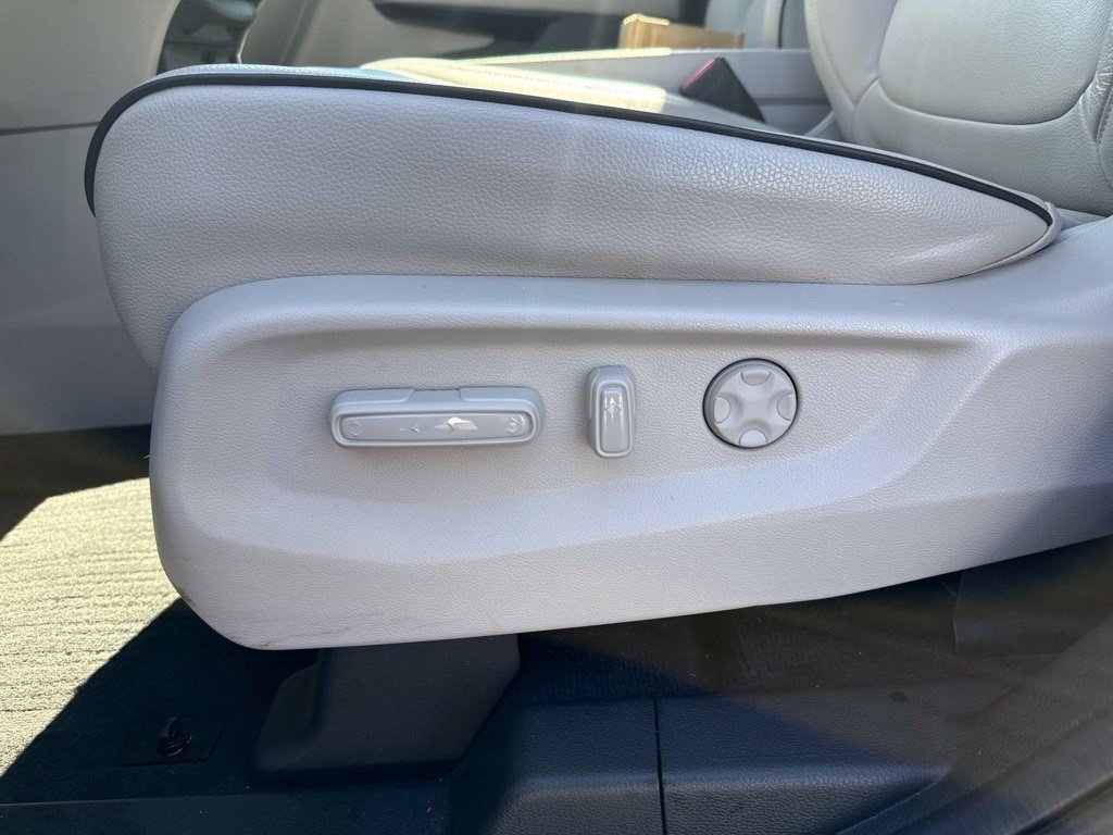 Certified 2026 Honda Odyssey Touring image 22