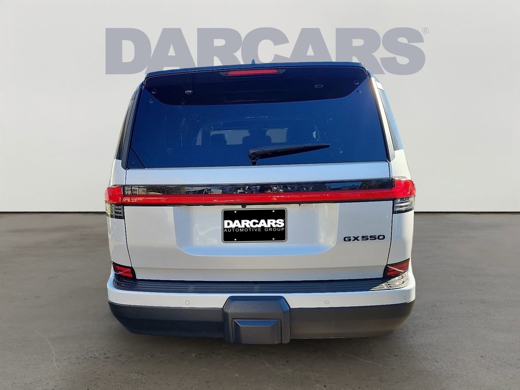 Used 2024 Lexus GX 550 image 5