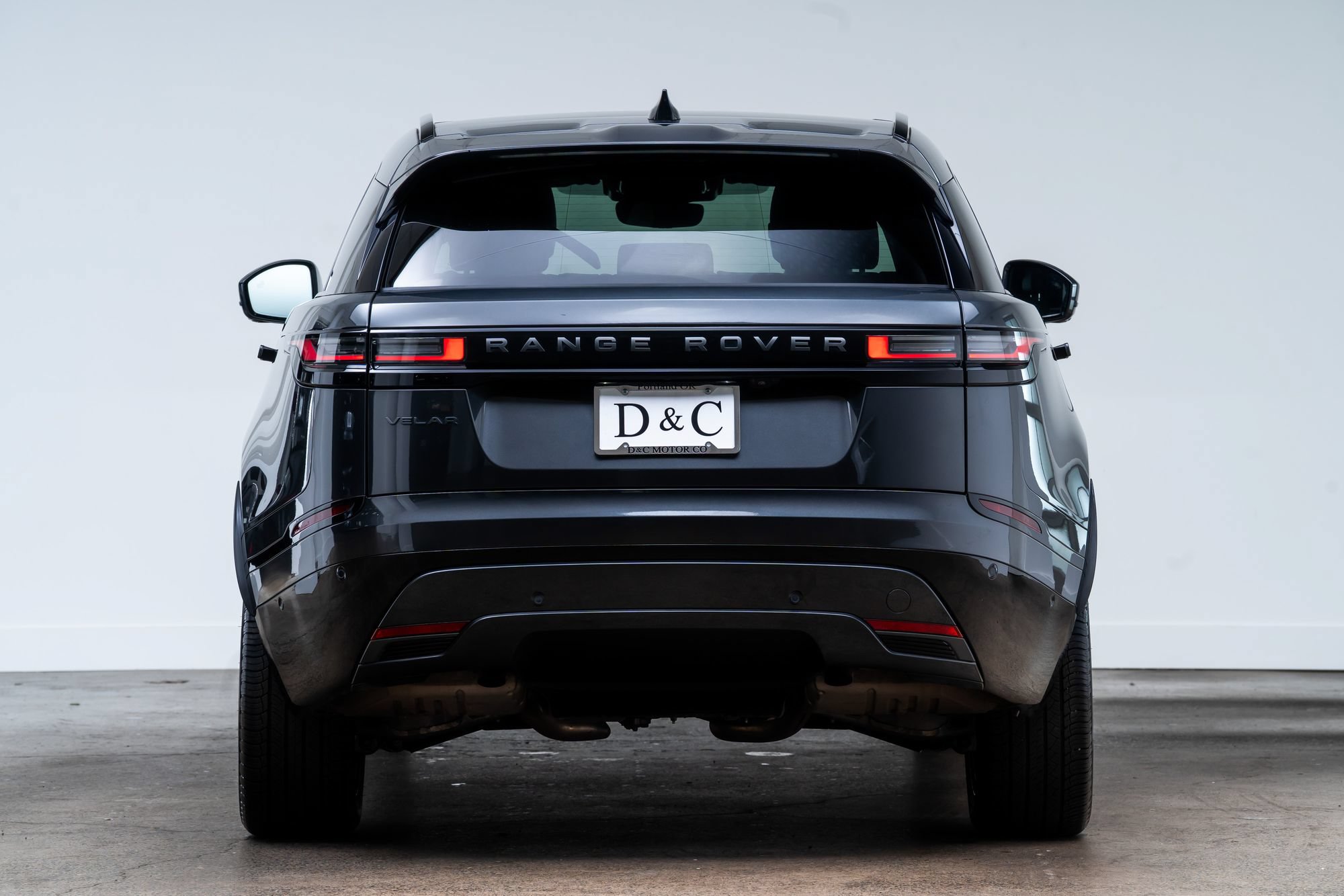 Used 2026 Land Rover Range Rover Velar Dynamic SE AWD/4WD image 6