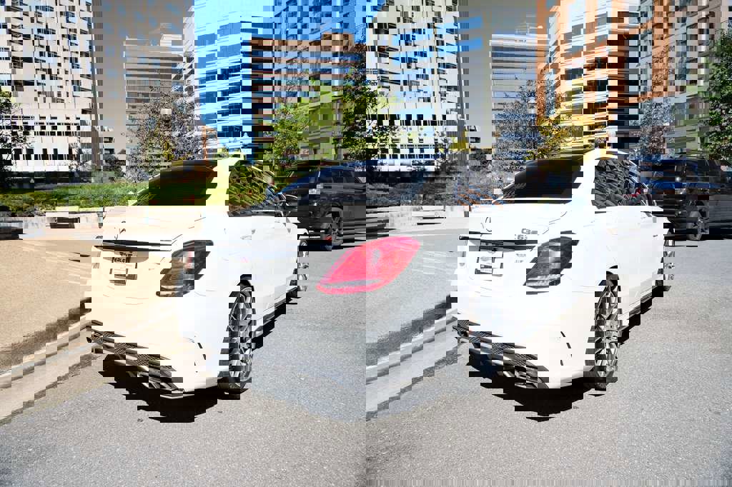 Used 2016 Mercedes-Benz C 63 AMG S image 11