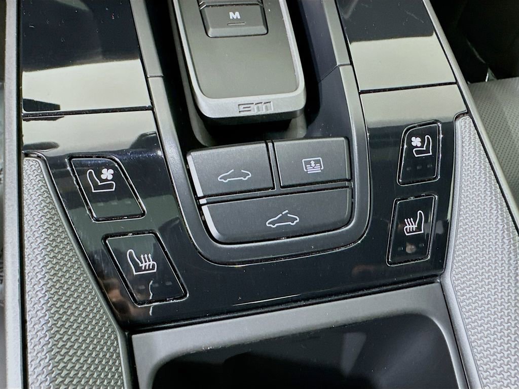 Used 2020 Porsche 911 Carrera S image 23