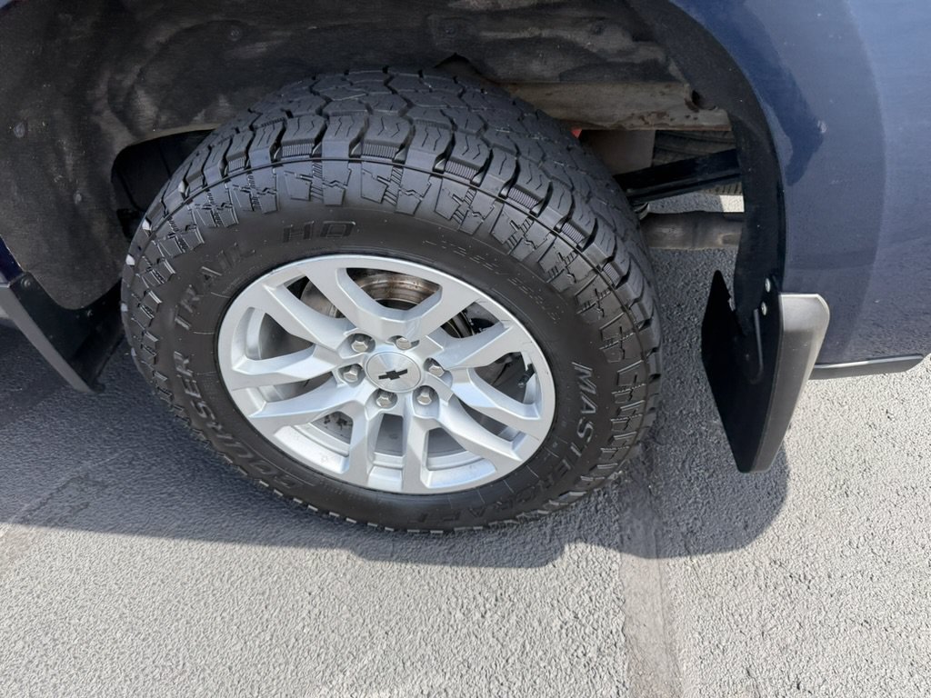 Certified 2020 Chevrolet Silverado 1500 RST AWD/4WD image 13