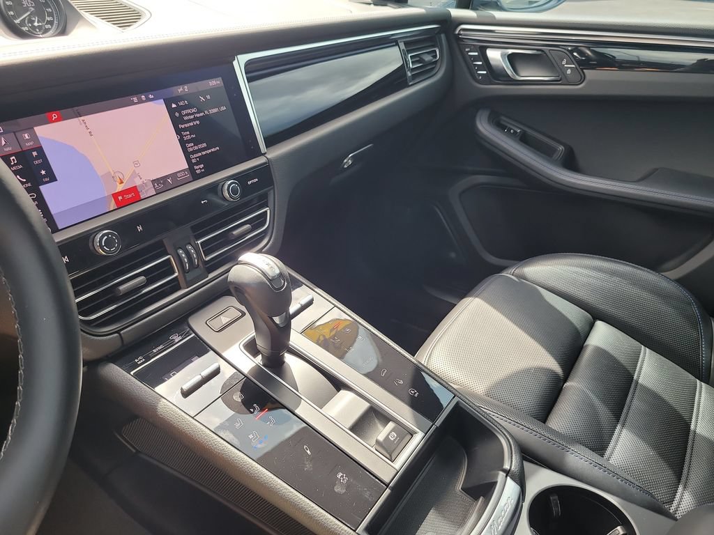 Used 2022 Porsche Macan S AWD/4WD image 20