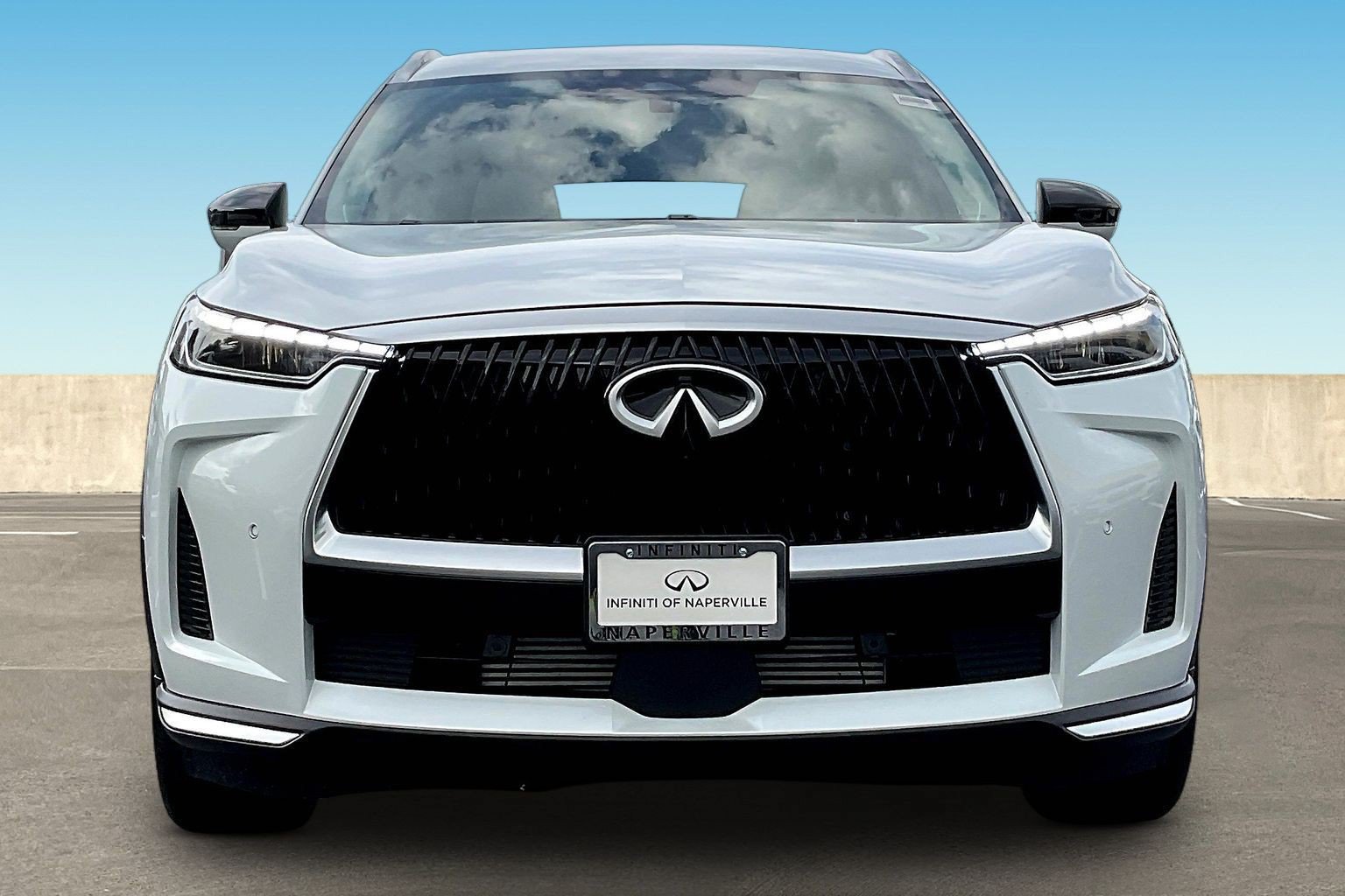 Used 2027 INFINITI QX60 Luxe w/ Cargo Package AWD/4WD image 2