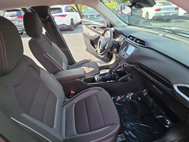 Used 2023 Chevrolet TrailBlazer LS FWD image 10