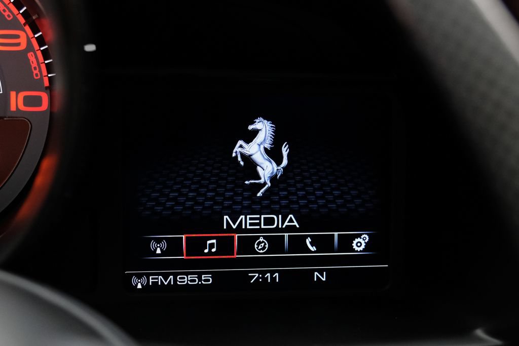 Used 2018 Ferrari 488 Spider RWD image 36