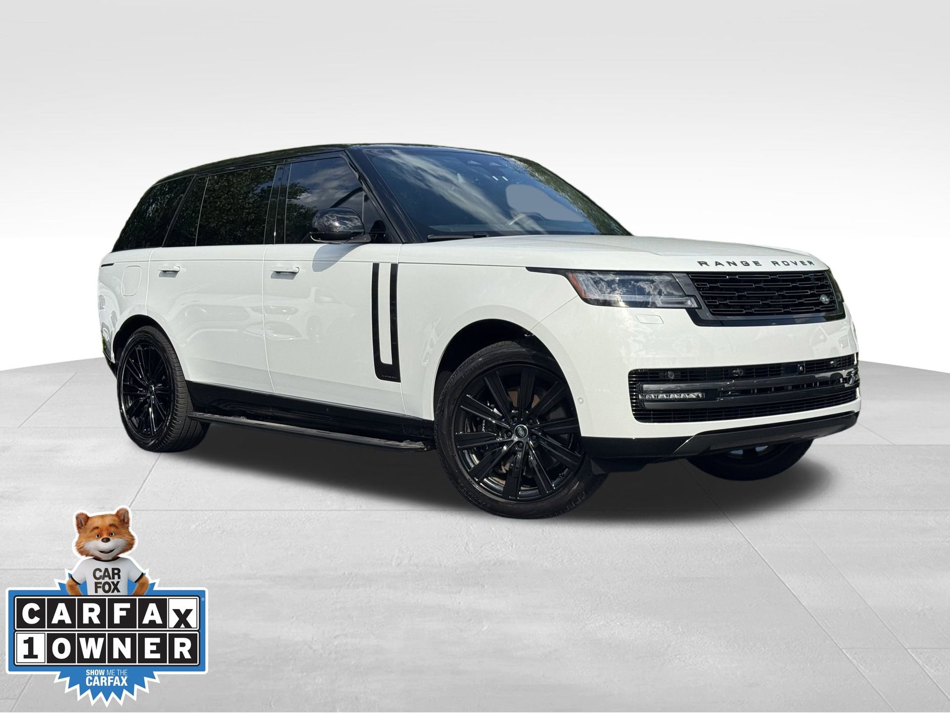 Used 2025 Land Rover Range Rover Long Wheelbase Autobiography image 1