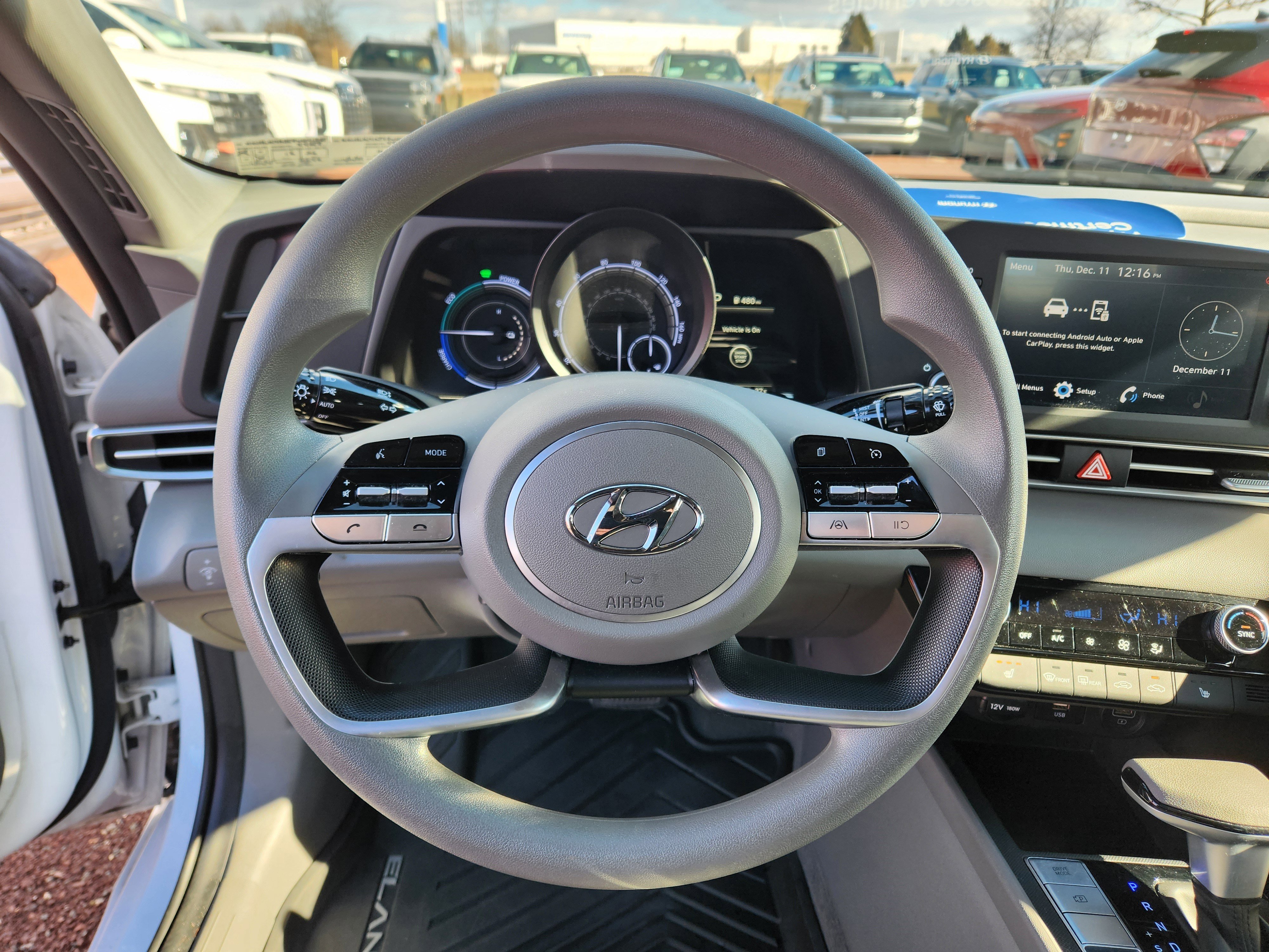 Certified 2023 Hyundai Elantra Blue image 19