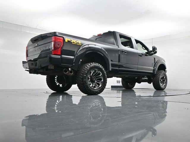 Used 2022 Ford F250 Lariat w/ Black Appearance Package image 30