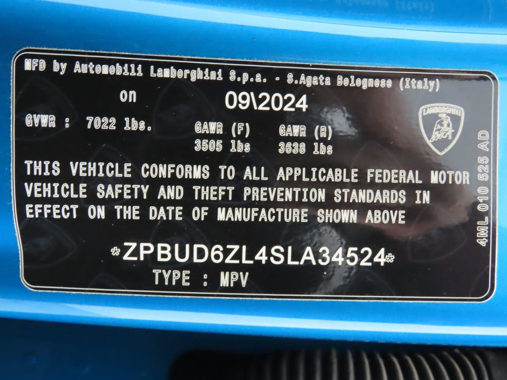 Used 2025 Lamborghini Urus SE image 33