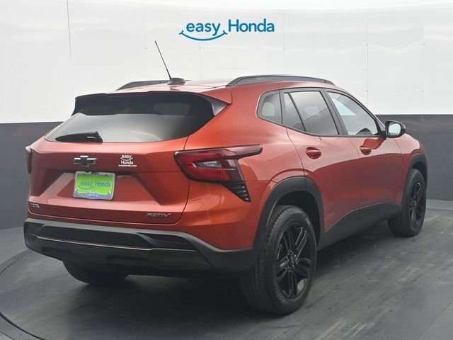 Used 2024 Chevrolet Trax ACTIV image 7