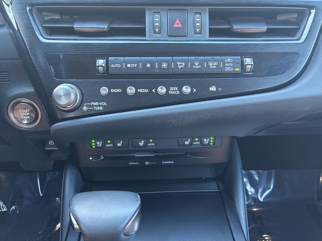 Certified 2022 Lexus ES 350 w/ Premium Package image 22