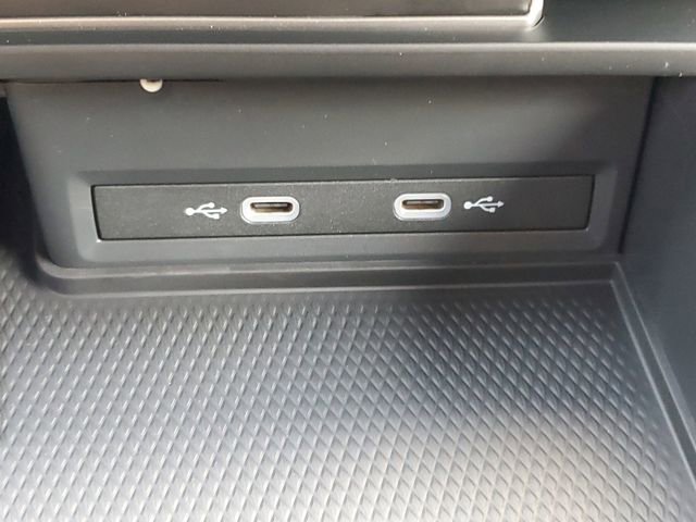 New 2026 Volkswagen Atlas SE image 32