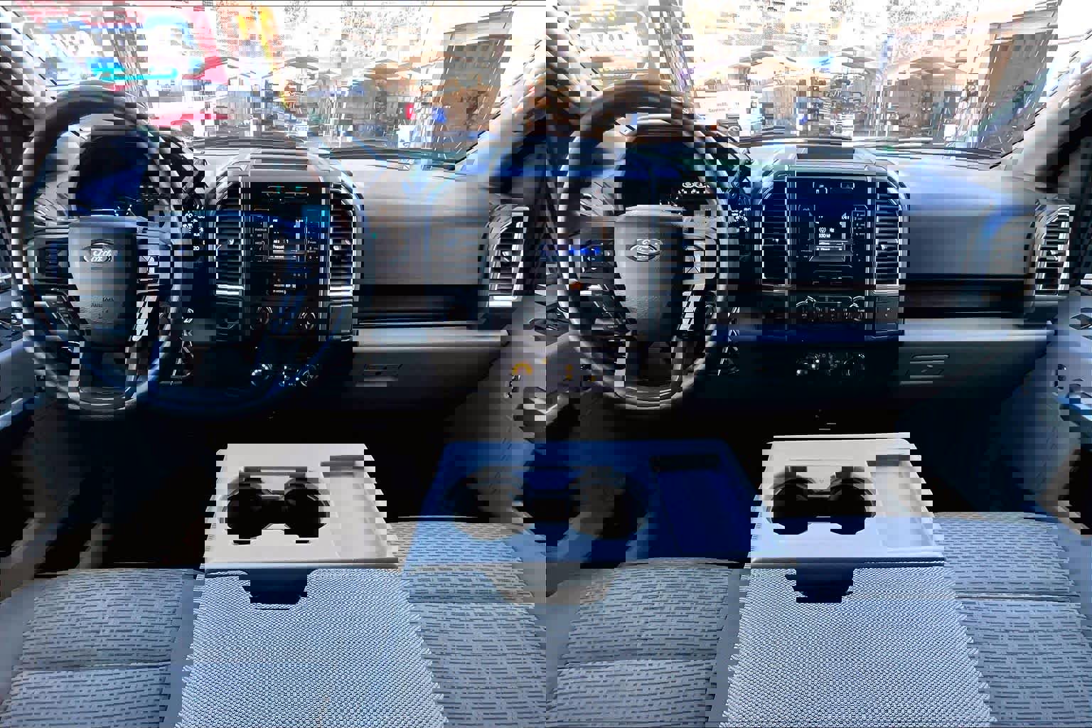 Used 2016 Ford F150 XLT image 16