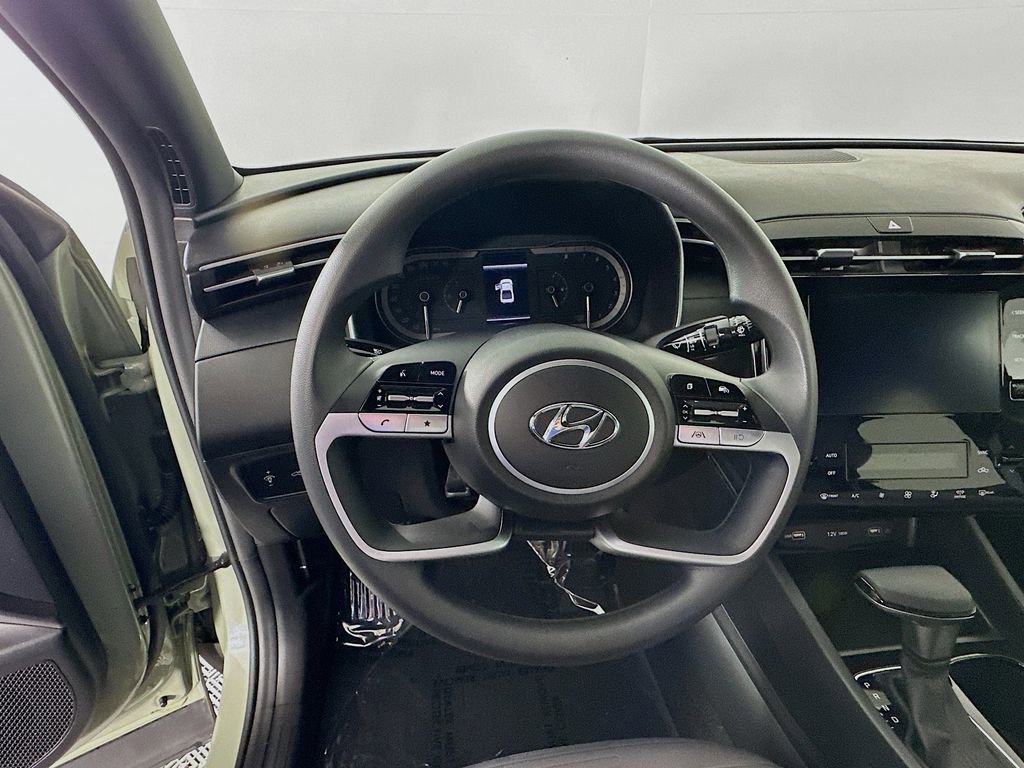 Used 2024 Hyundai Santa Cruz SEL image 16