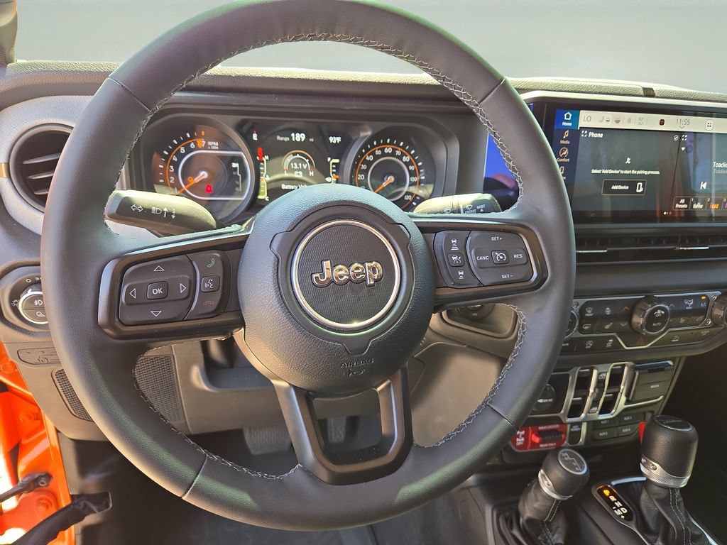 Used 2025 Jeep Gladiator Sport AWD/4WD image 16