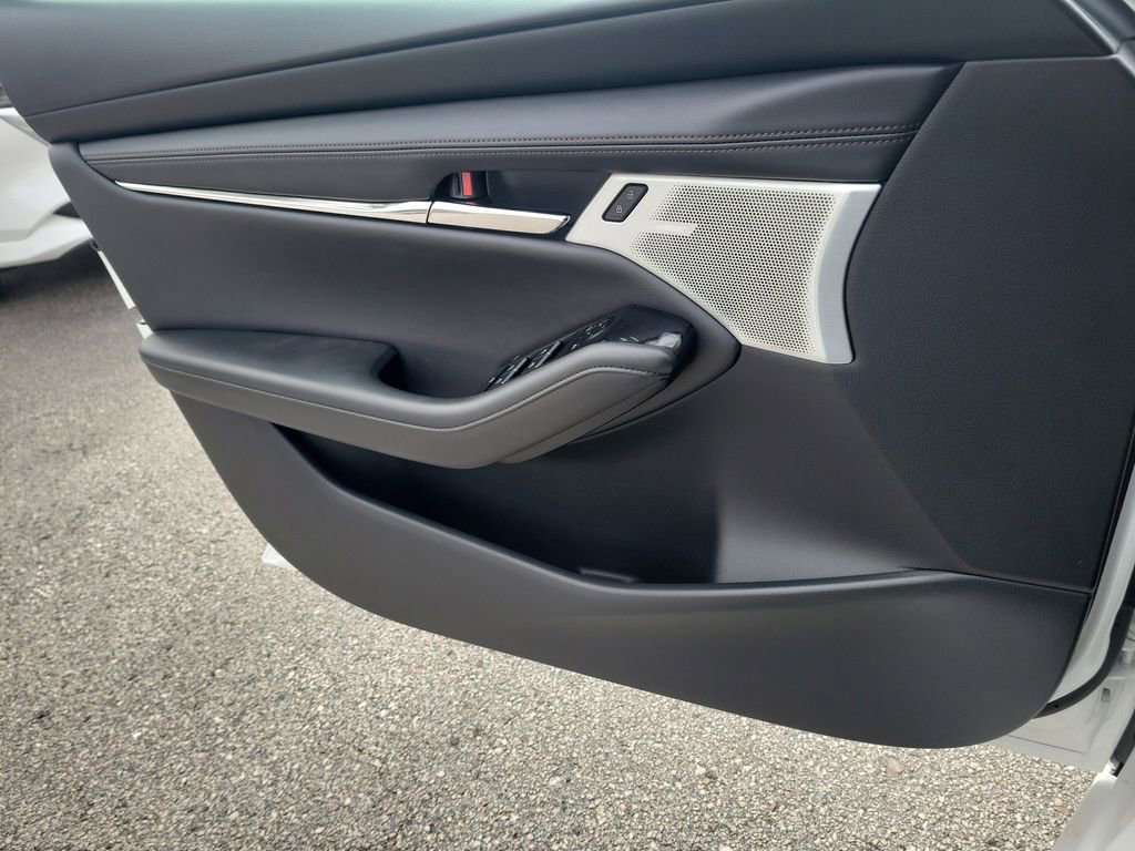 New 2026 MAZDA MAZDA3 2.5 S Hatchback w/ Premium Pkg image 19