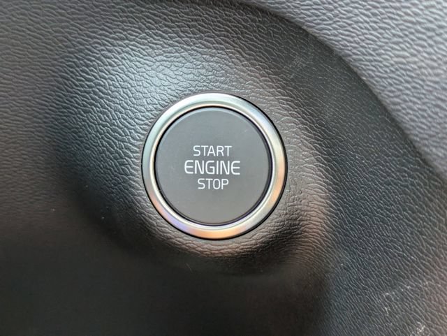 New 2026 Volvo XC40 B5 Ultra w/ Protection Package Premier AWD/4WD image 32