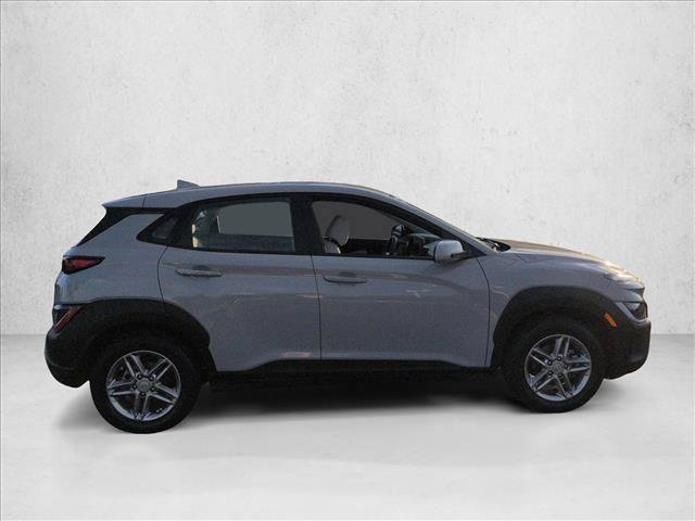 Used 2022 Hyundai Kona SE FWD image 9
