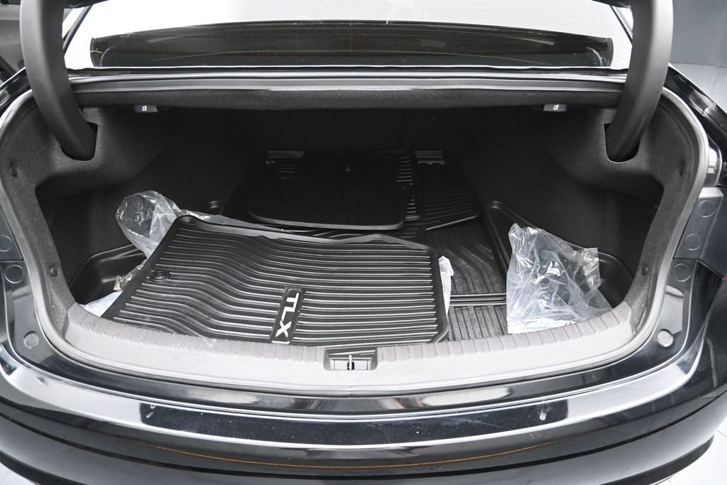 Used 2019 Acura TLX FWD image 32