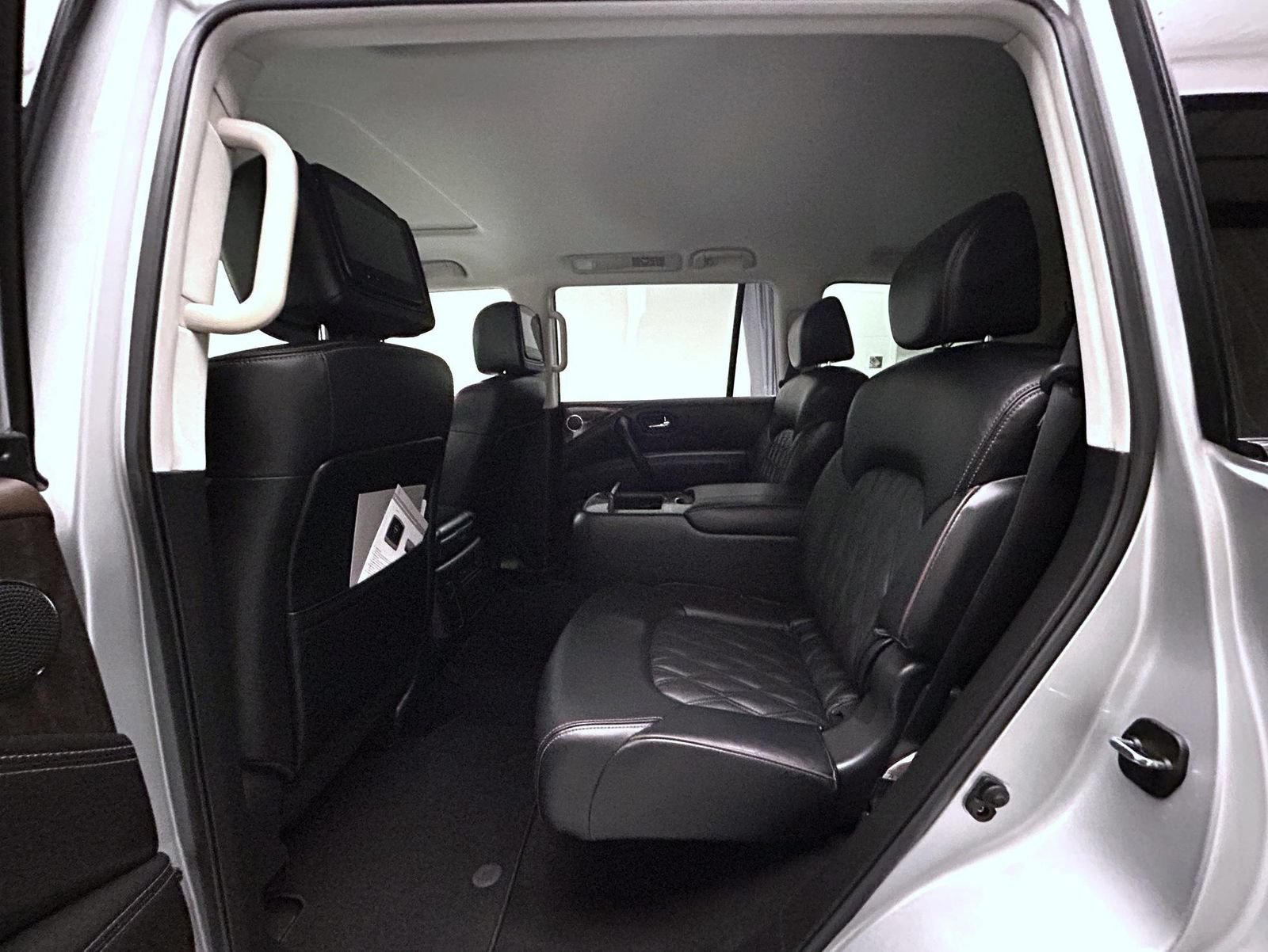 Used 2021 Nissan Armada Platinum w/ Captain's Chairs Package AWD/4WD image 20