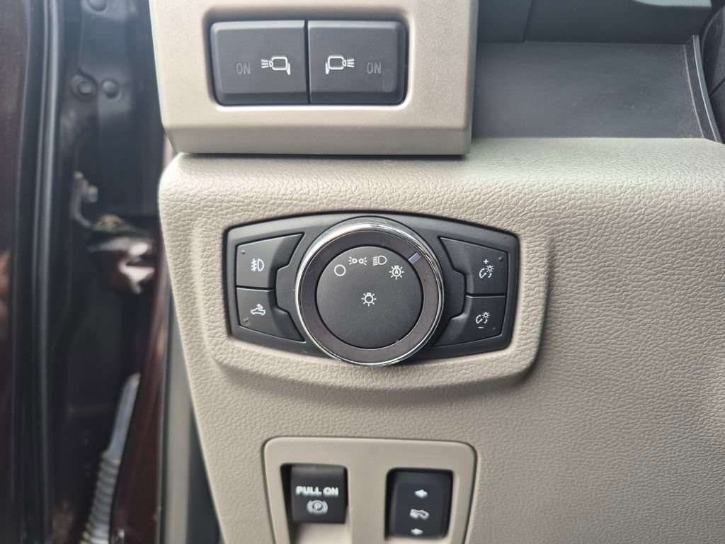 Used 2018 Ford F150 Lariat image 20