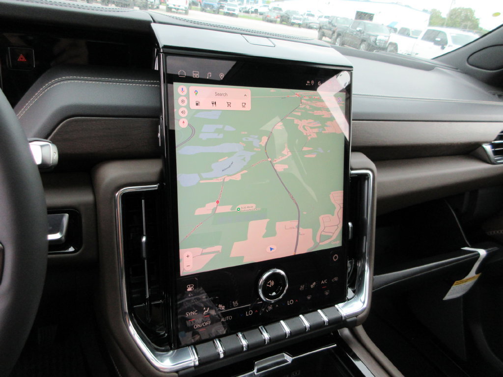 New 2027 GMC Yukon Denali Ultimate AWD/4WD image 17