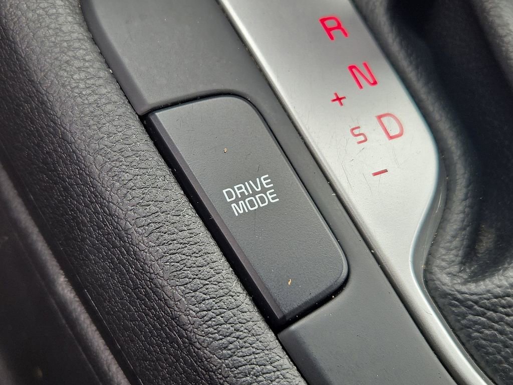 Used 2023 Kia Forte LXS w/ LXS Technology Package FWD image 24