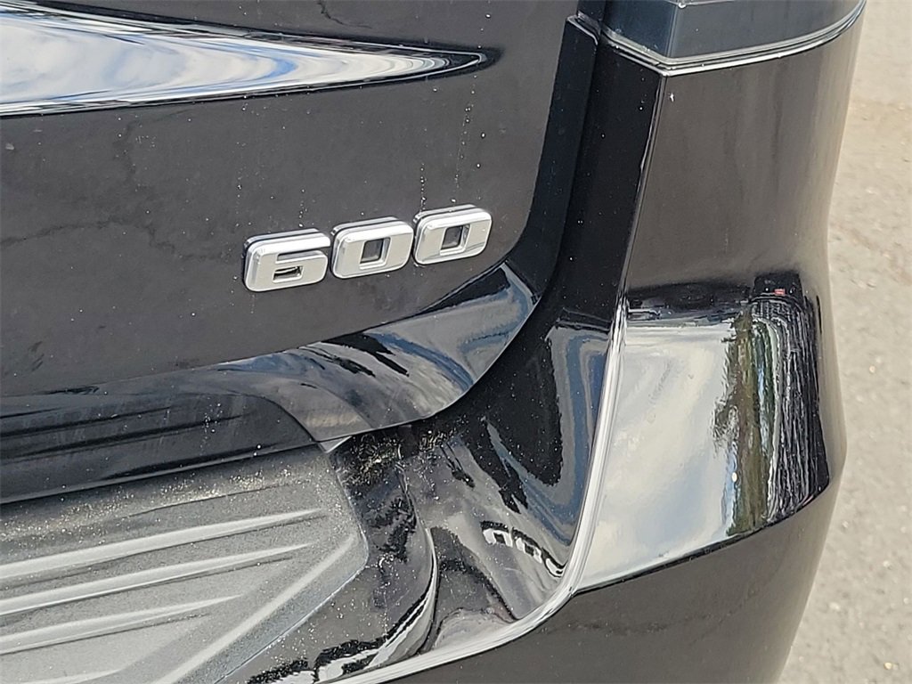 Certified 2024 Cadillac Escalade Premium Luxury w/ Performance Package image 32