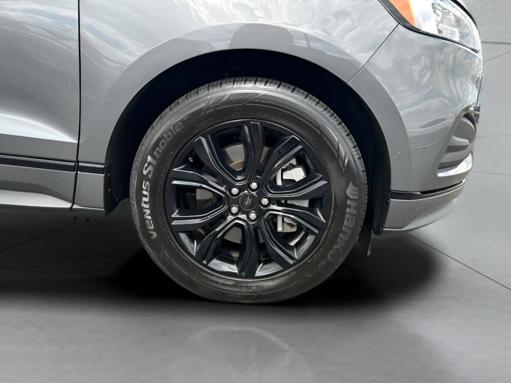 Used 2024 Ford Edge SE w/ Black Appearance Package AWD/4WD image 25