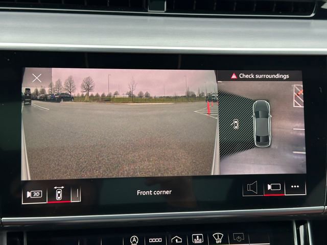 Used 2021 Audi S8 L image 31