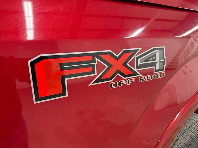 Used 2016 Ford F150 Lariat w/ Equipment Group 502A Luxury AWD/4WD image 6