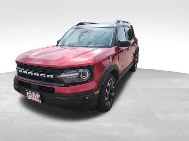 Used 2021 Ford Bronco Sport Outer Banks w/ Outer Banks Package (96D) image 8