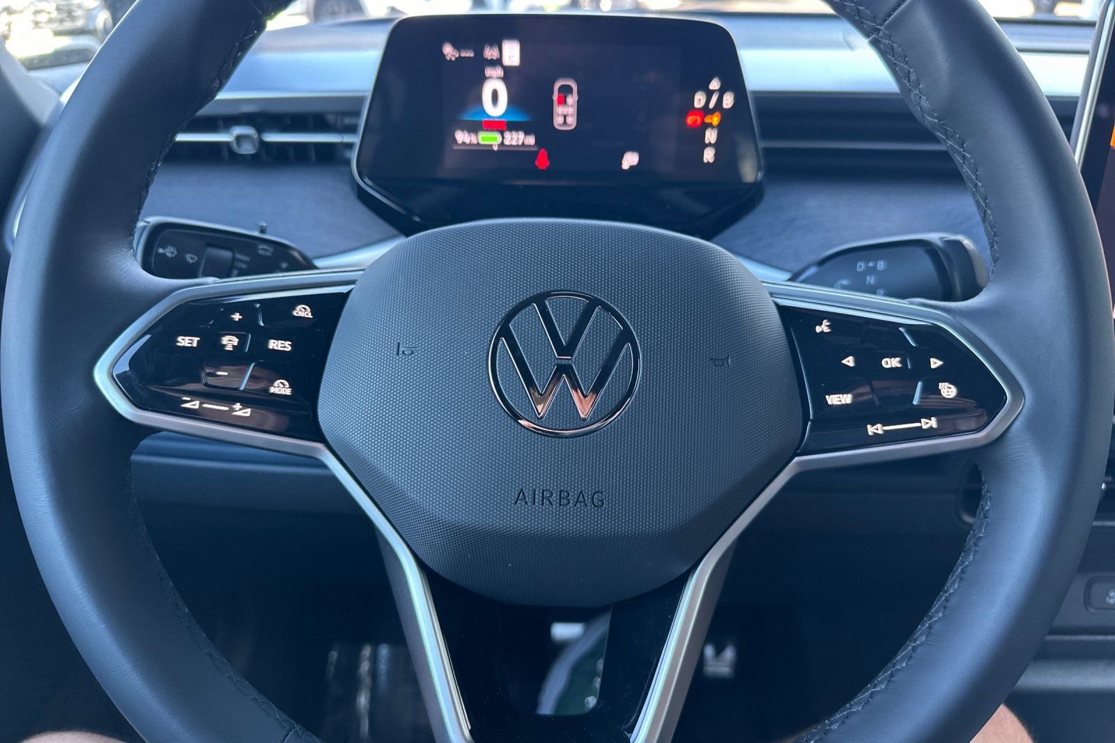 New 2025 Volkswagen ID. Buzz Pro S image 24