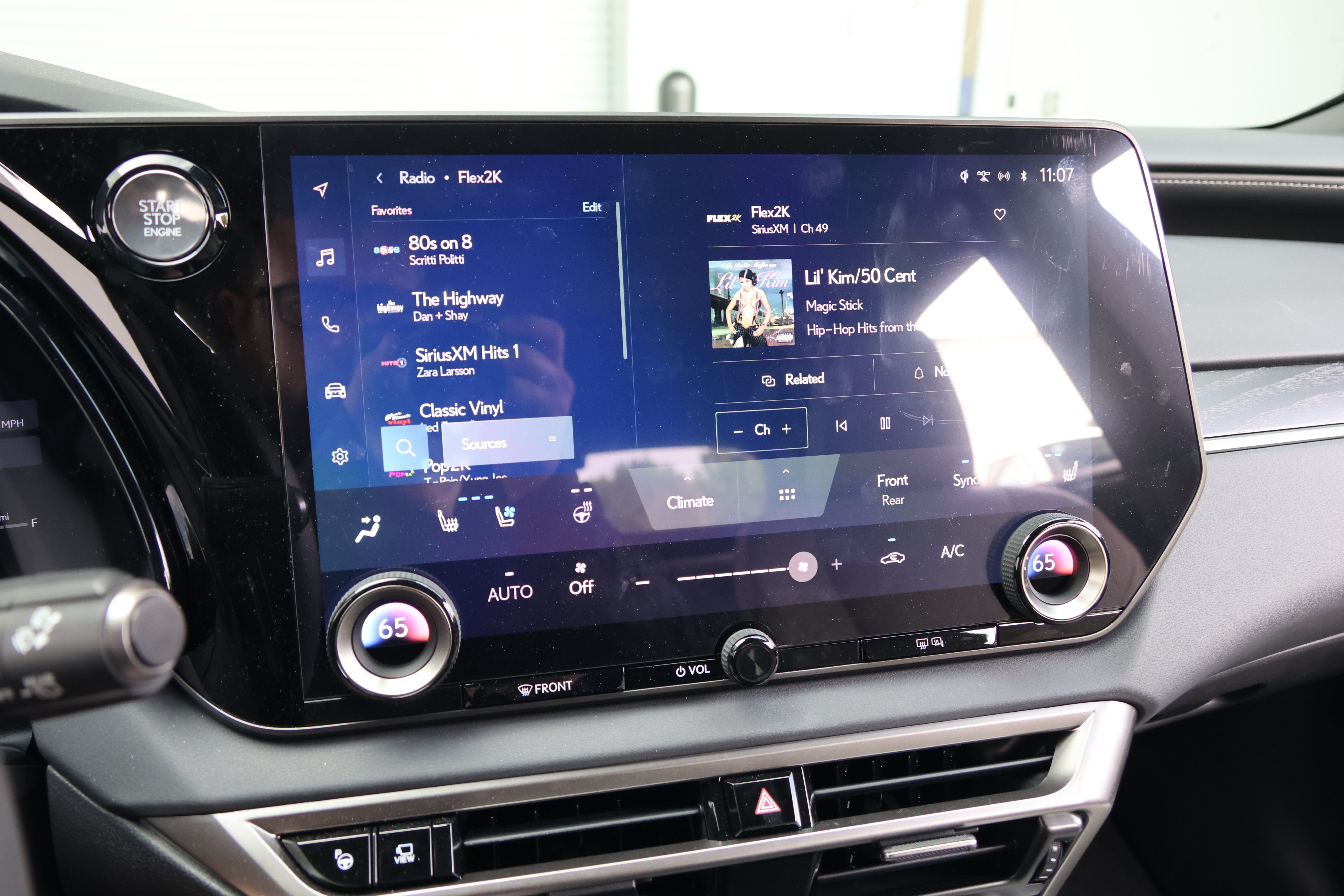 Used 2025 Lexus RX 350 Premium Plus w/ Convenience Package FWD image 22