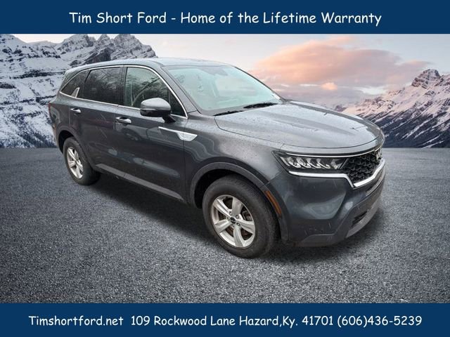 Used 2023 Kia Sorento LX