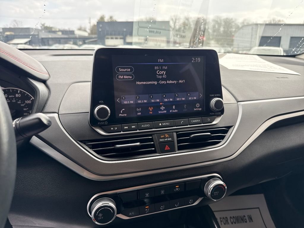 Used 2023 Nissan Altima 2.5 SR image 18