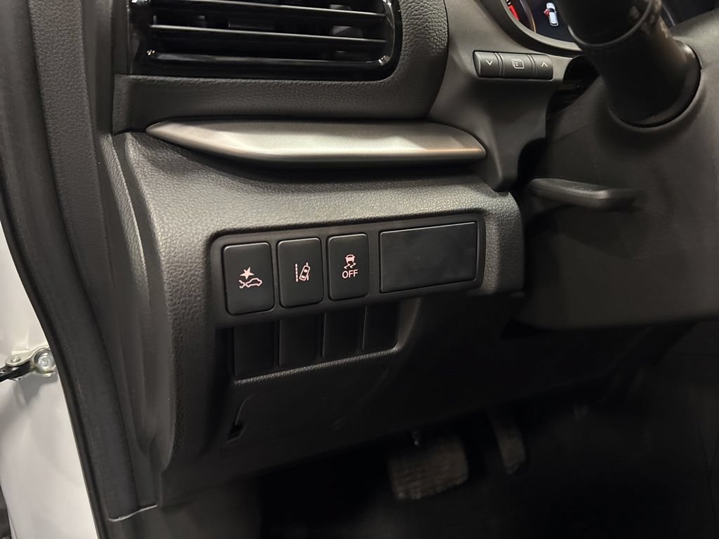 Used 2024 Mitsubishi Eclipse Cross Ralliart AWD/4WD image 21