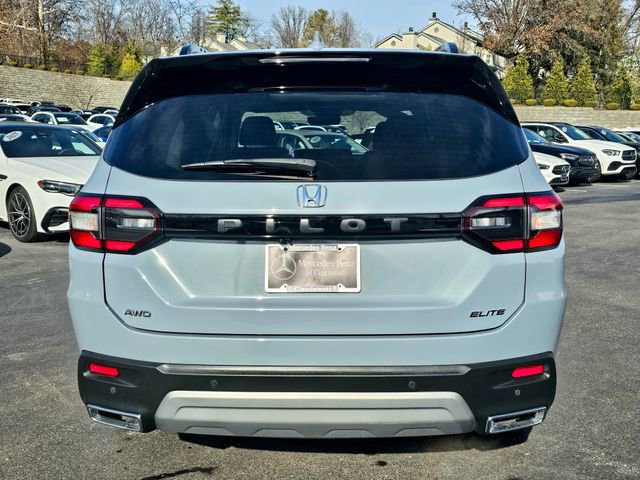 Used 2023 Honda Pilot Elite image 9