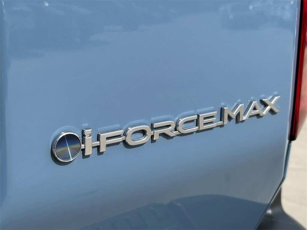 Used 2025 Toyota Land Cruiser image 11