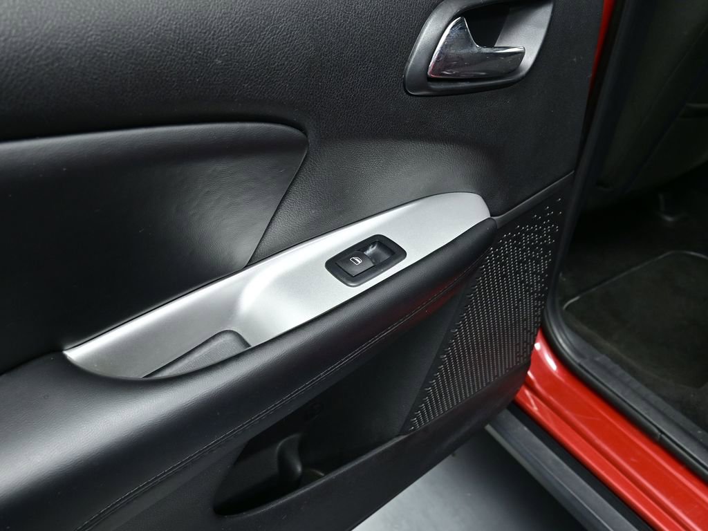 Used 2019 Dodge Journey SE w/ Connectivity Group image 17